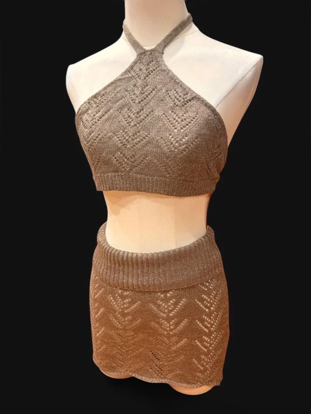 NWT Edikted Shimmer Sparkly Pointelle Knit Halterneck Two Piece Skirt Set Small